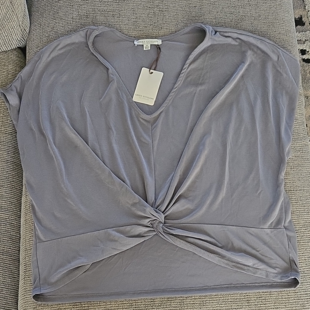 Gray Twist Front Top